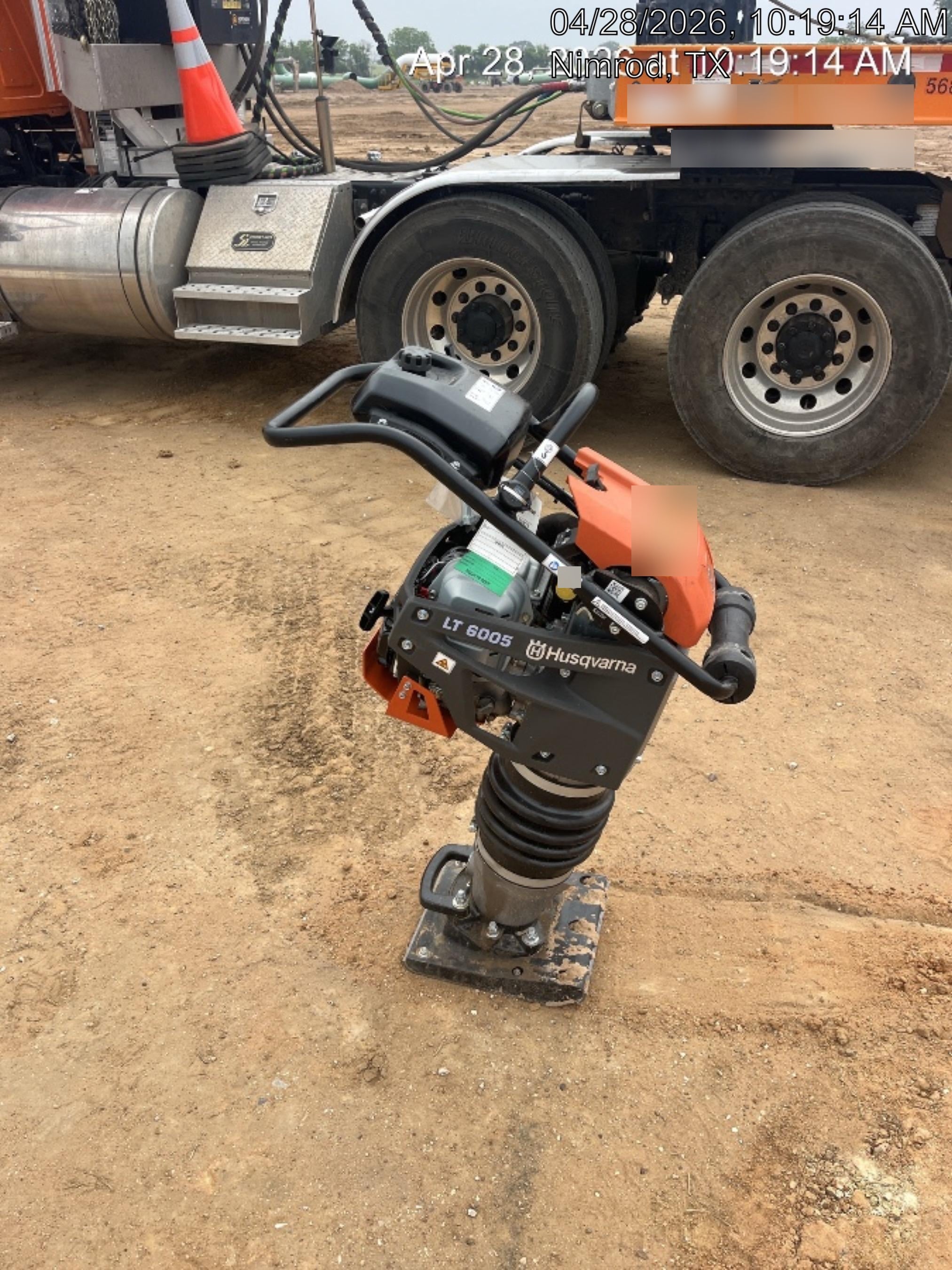 2025 HUSQVARNA LT6005
