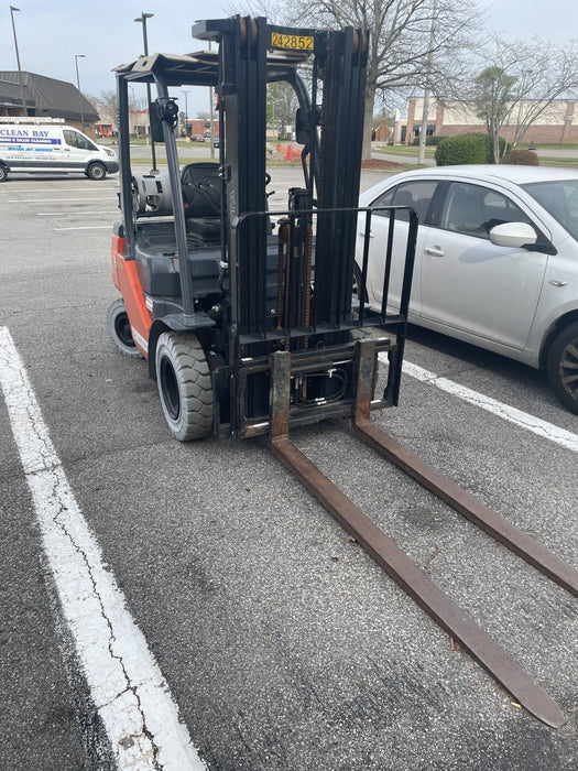 2022 TOYOTA 50-8FGU25