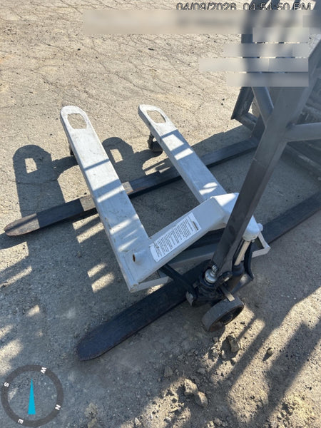 2023 STRONGWAY 4400 lb Pallet Jack