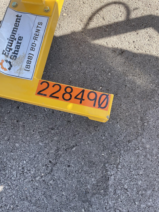 2022 BIG ASS FANS Yellow Jacket