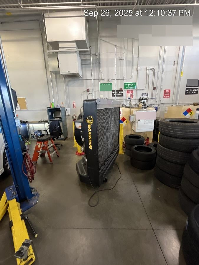 2024 BIG ASS FANS Cool Space 400