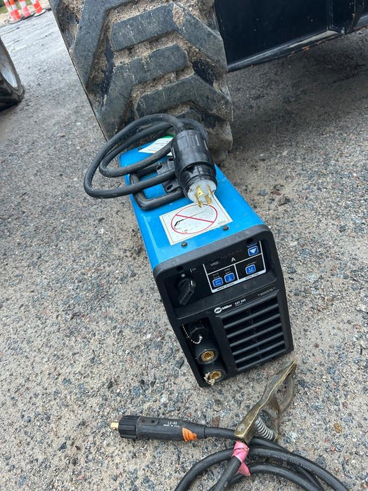 2025 MILLER ELECTRIC CST-282