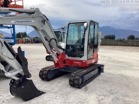 2023 TAKEUCHI TB235-2CR
