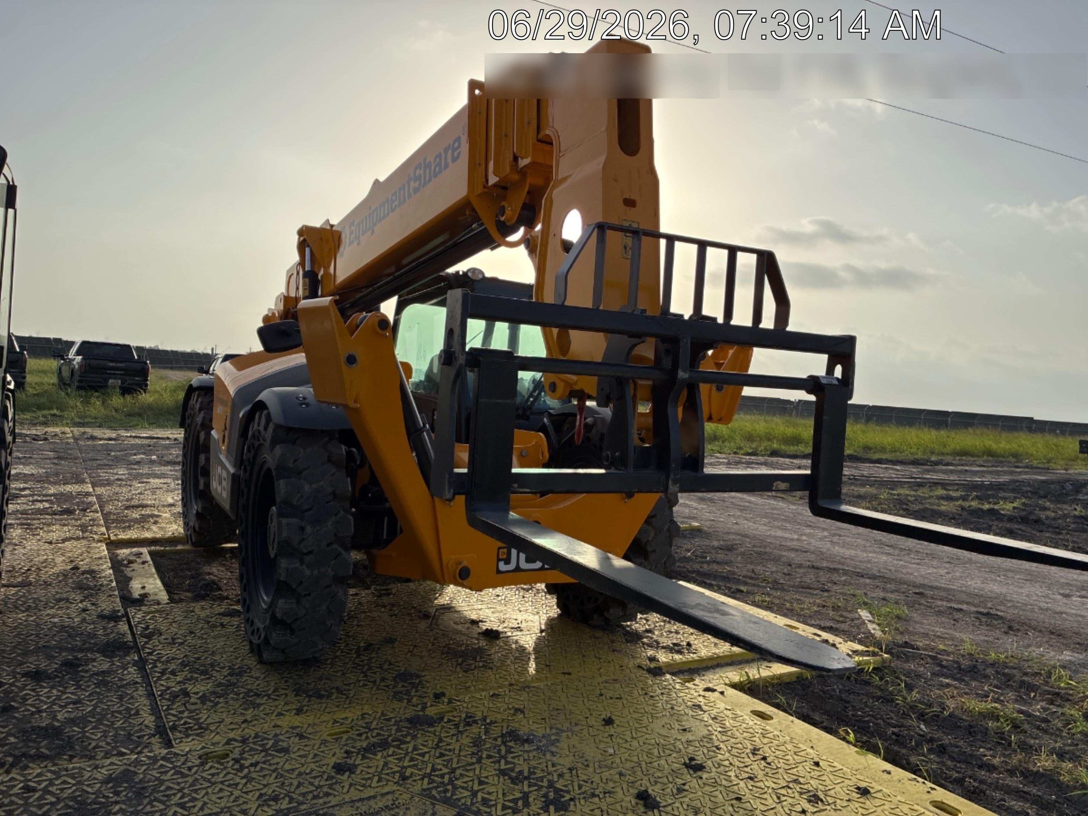 2026 JCB 510-56
