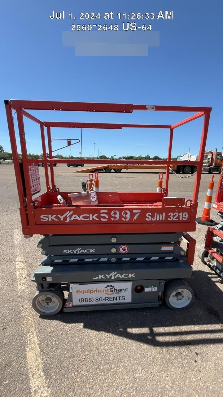 2017 Skyjack SJIII-3219 Skyjack SJ3219, Trojan Battery Set, Extended Warranty 5yr/5k hr