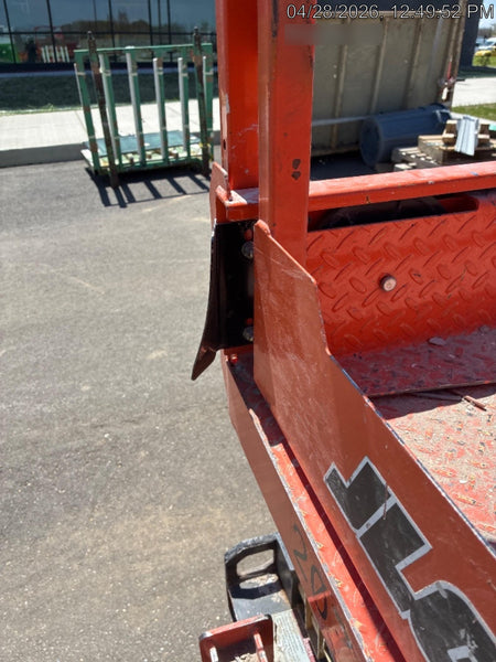 2022 JLG R1932