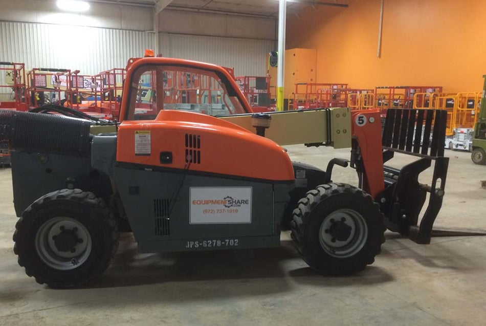 2013 JLG G5-18A