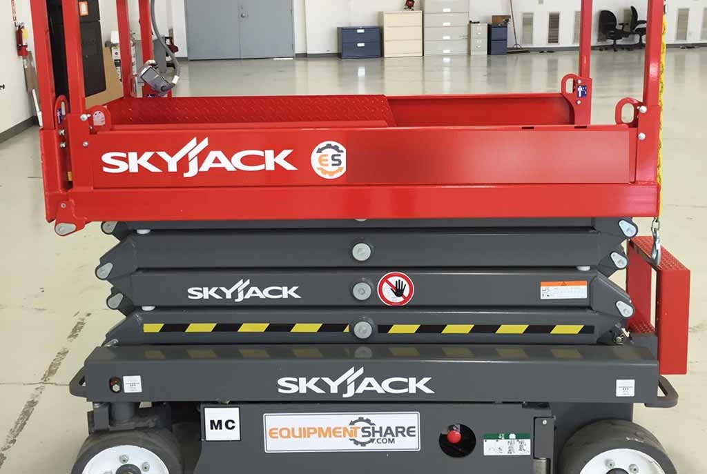 2015 Skyjack SJIII-3219 19' Scissor Lift