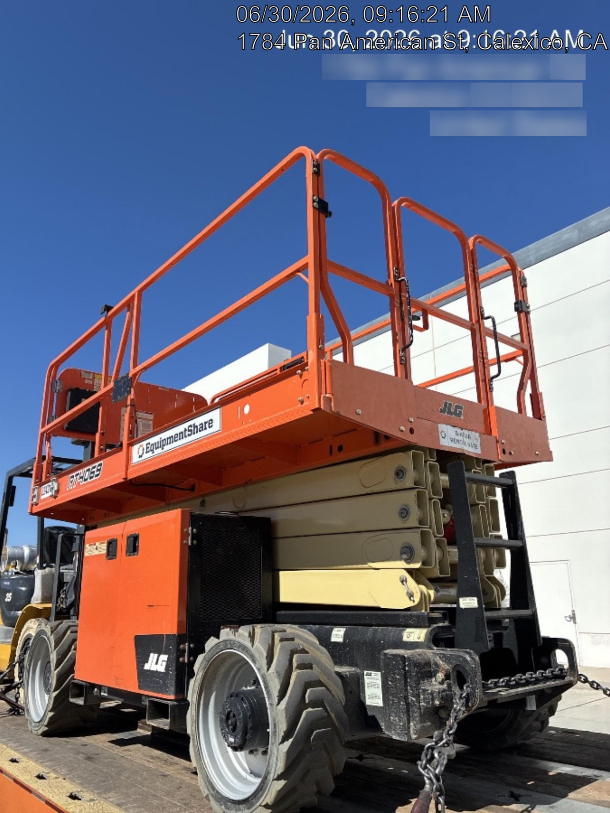 2022 JLG RT4069