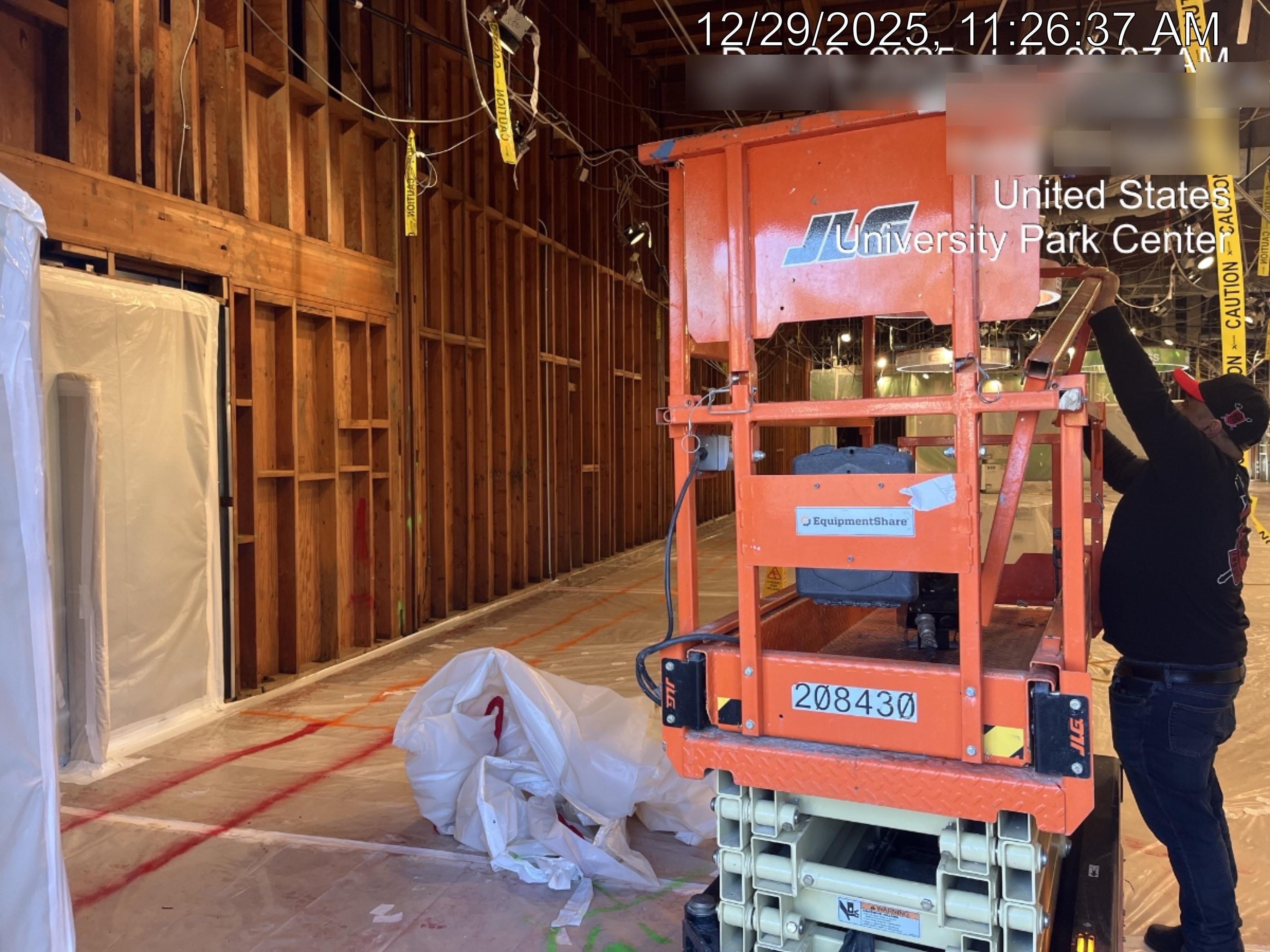 2022 JLG R1932
