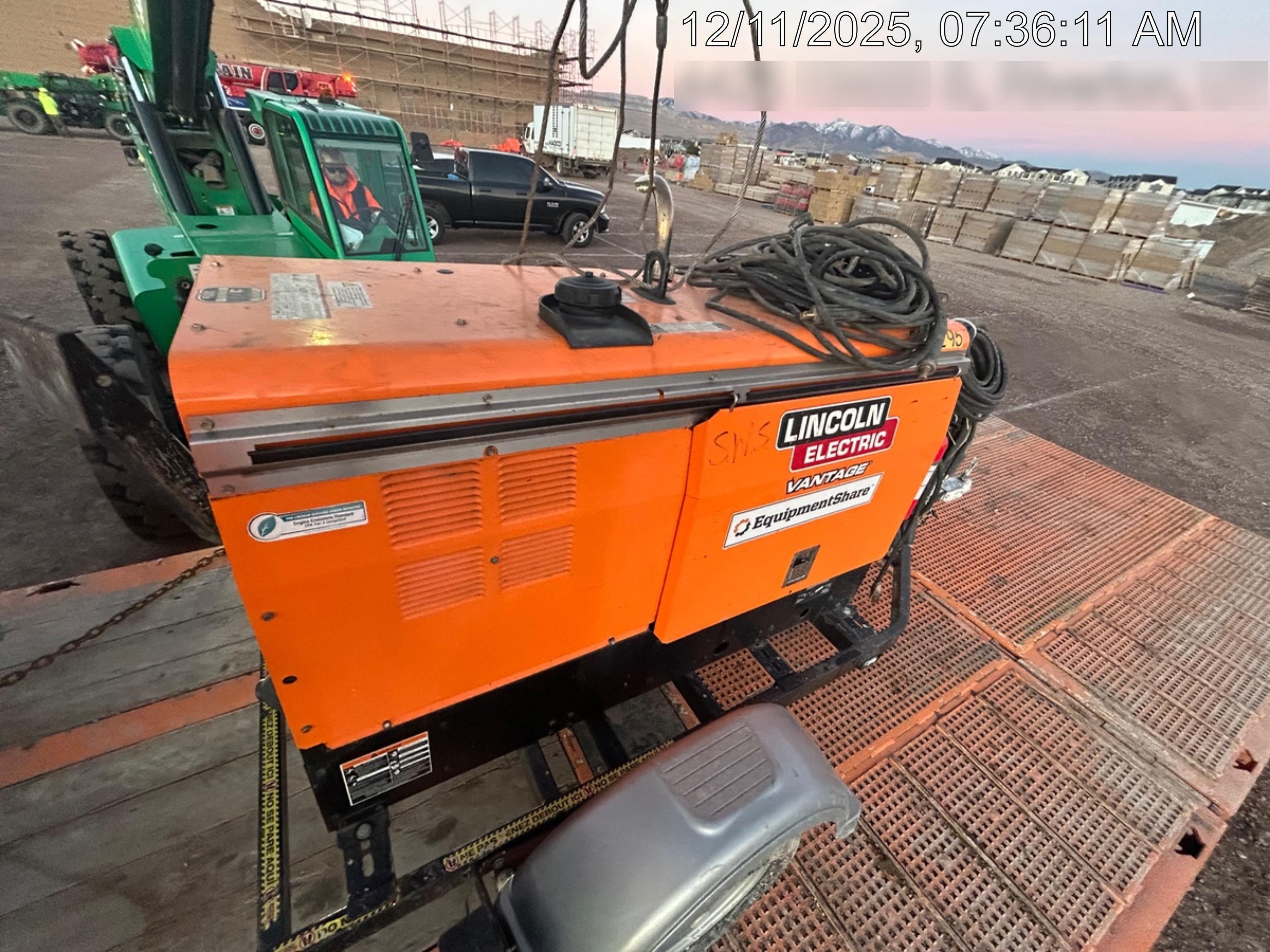 2022 Lincoln Electric LE400 Kubota V1505, Trlr, Cable Rack, Light Kit, ES Decals, T3