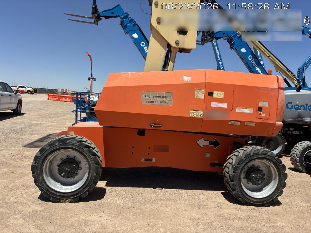 2019 JLG 860SJ