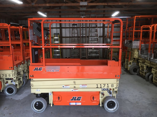 2016 JLG 1930ES