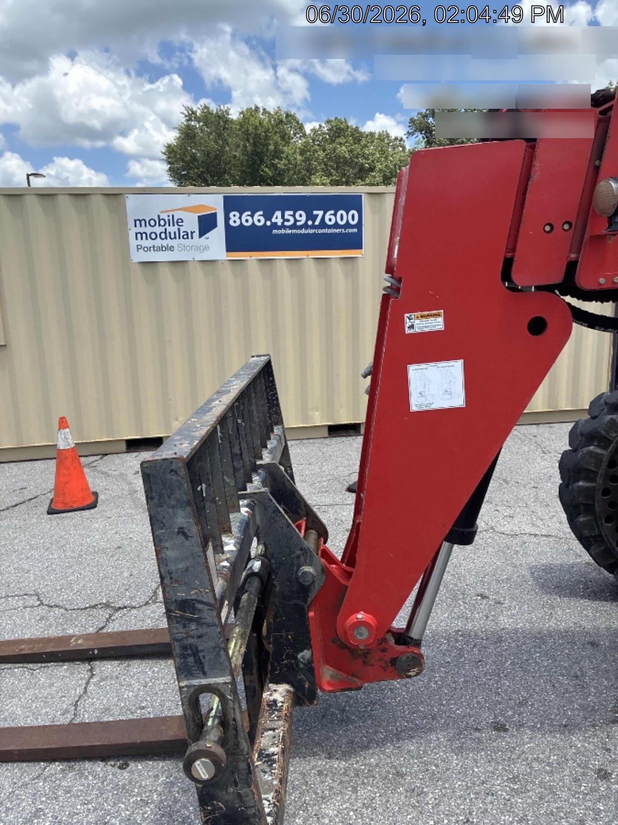 2021 MANITOU MTA8044