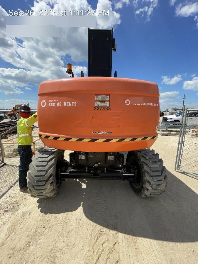 2023 JLG 860SJ