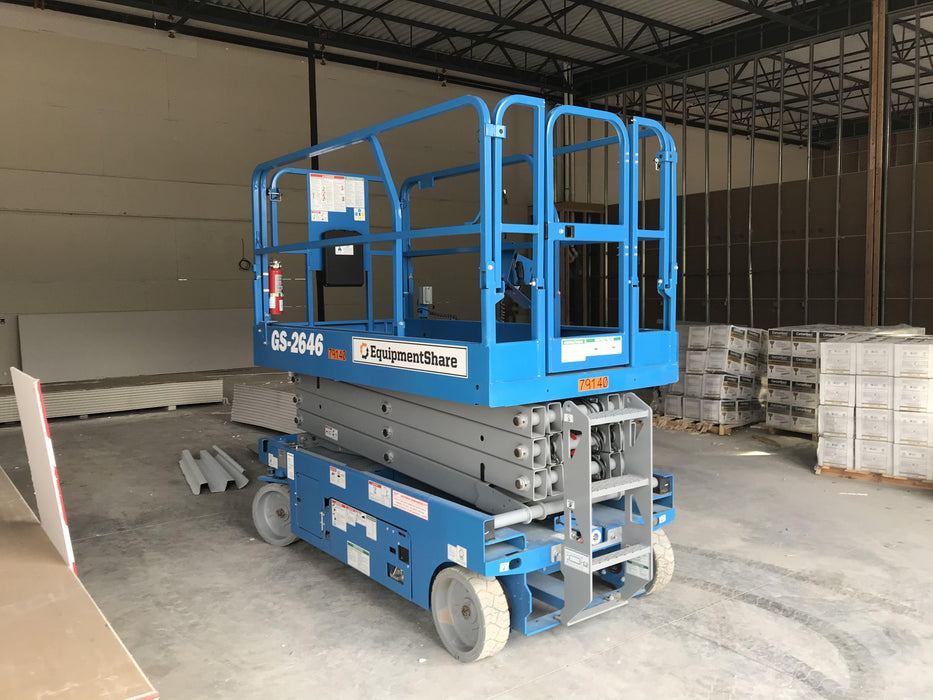 2019 Genie GS-2646 folding rails with full height swing gate