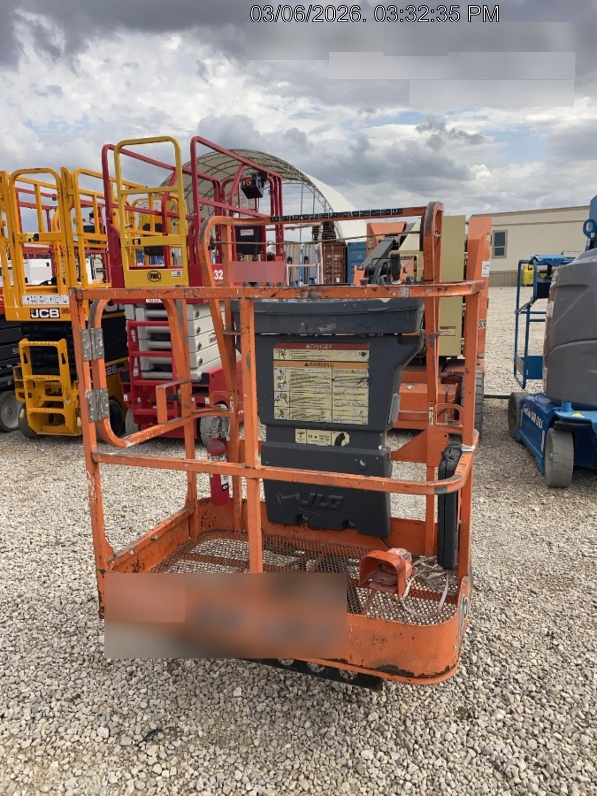 2019 JLG E300AJP