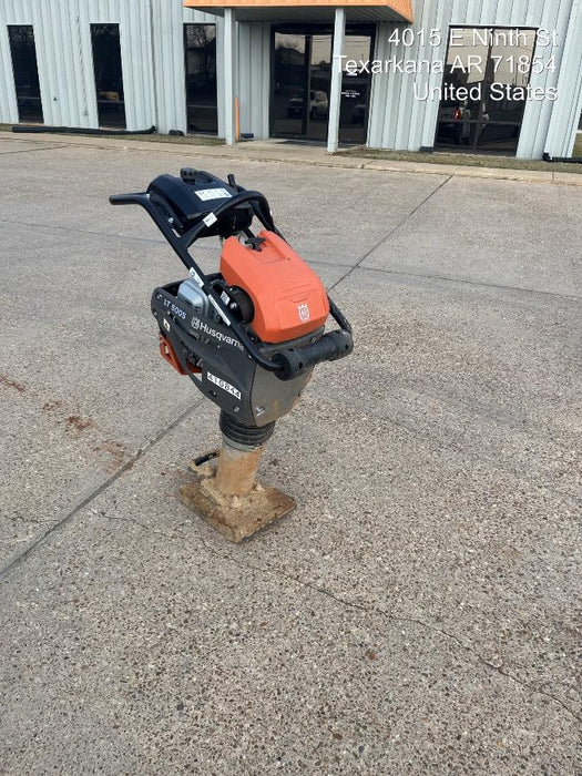 2024 HUSQVARNA LT5005