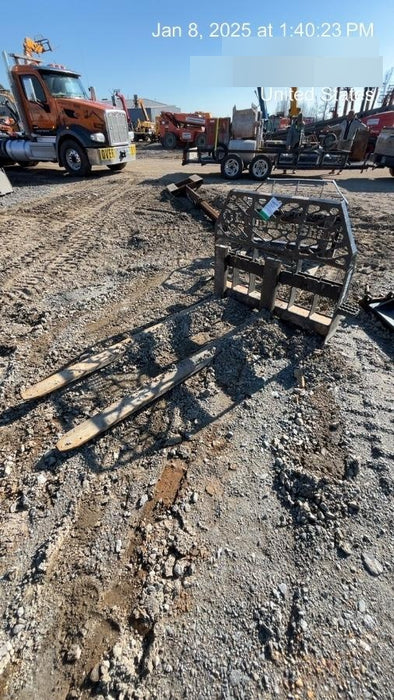 2022 PALADIN 48" Pallet Forks - Paladin