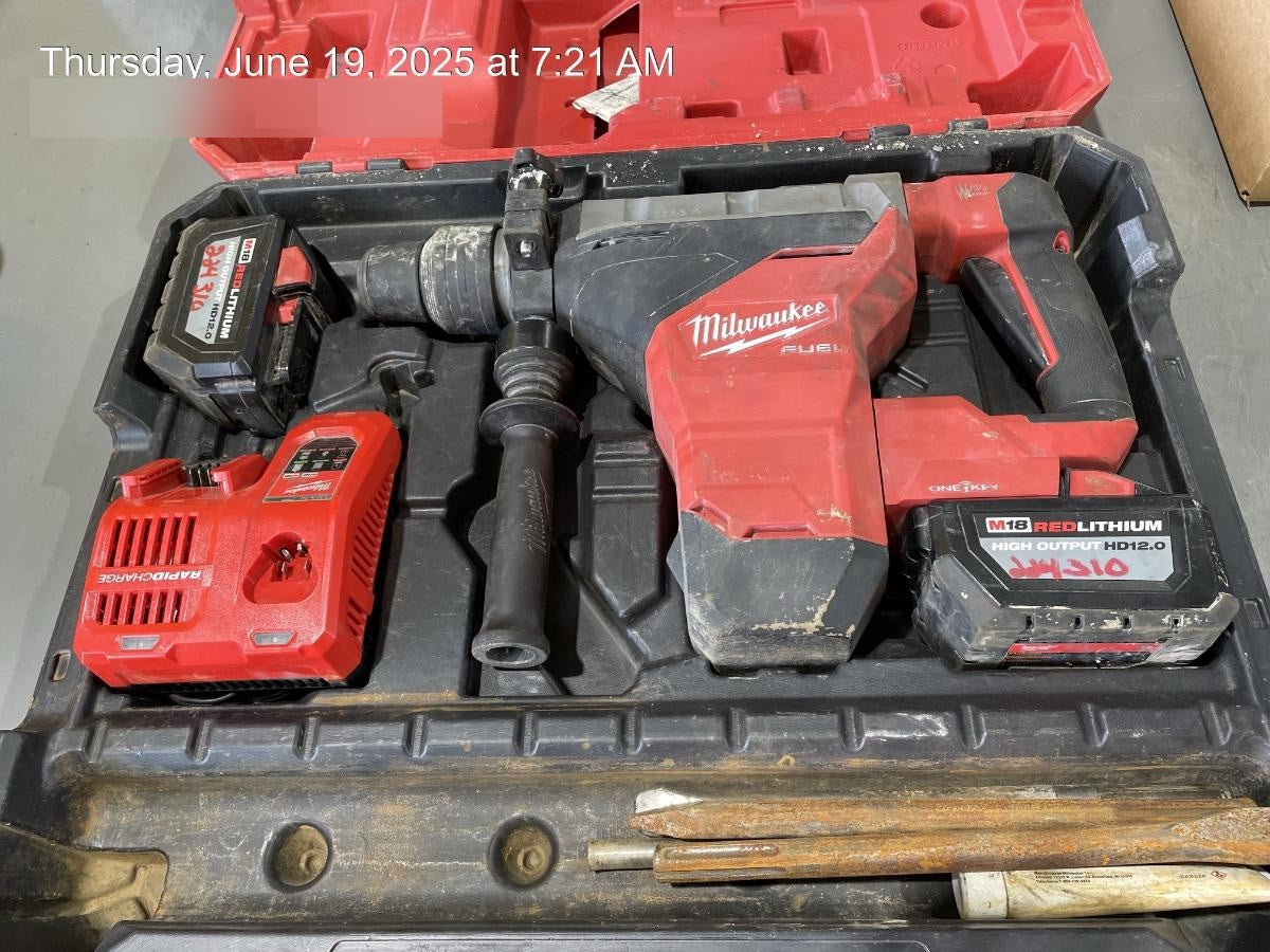 2022 MILWAUKEE 2718-22HD