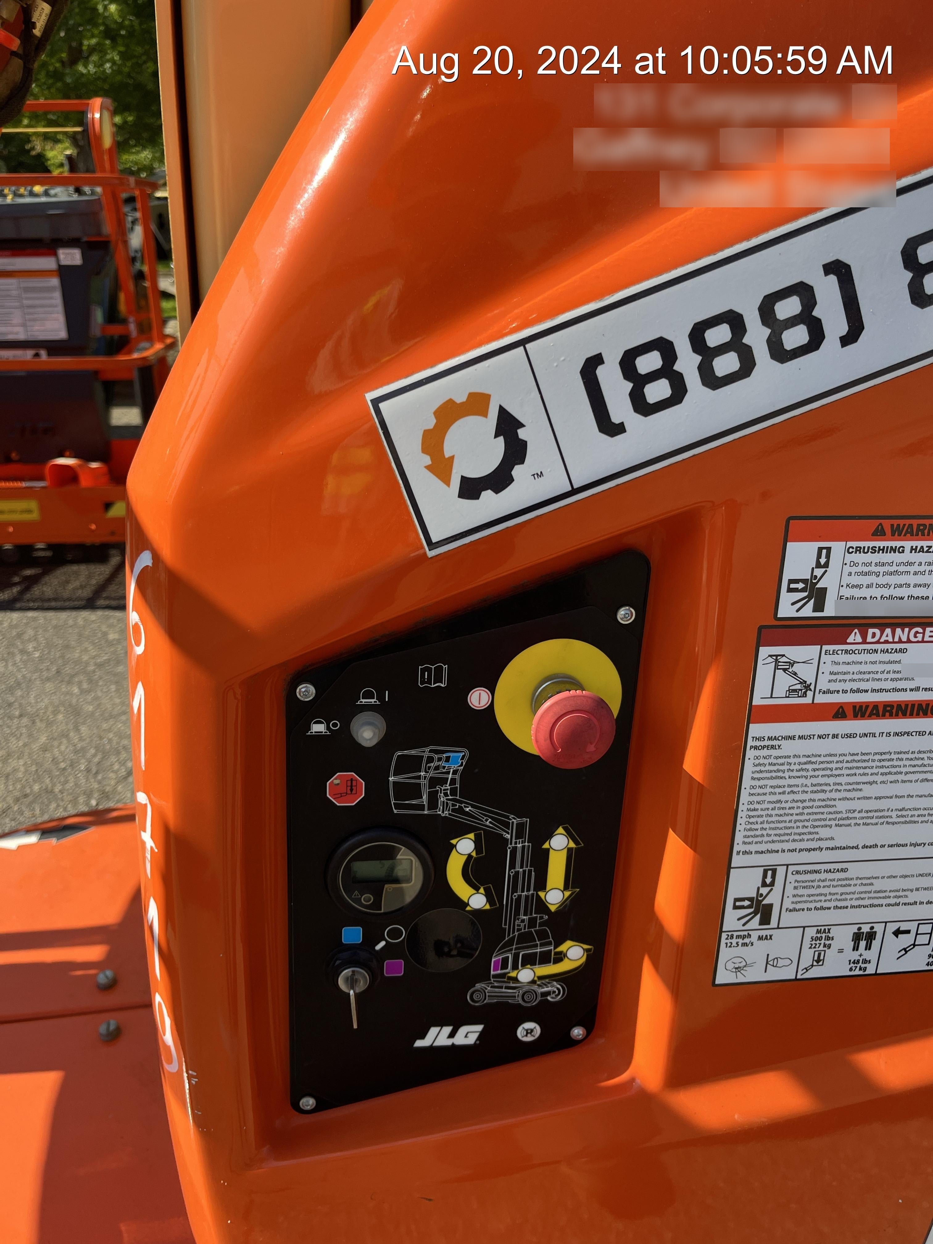2022 JLG 26E