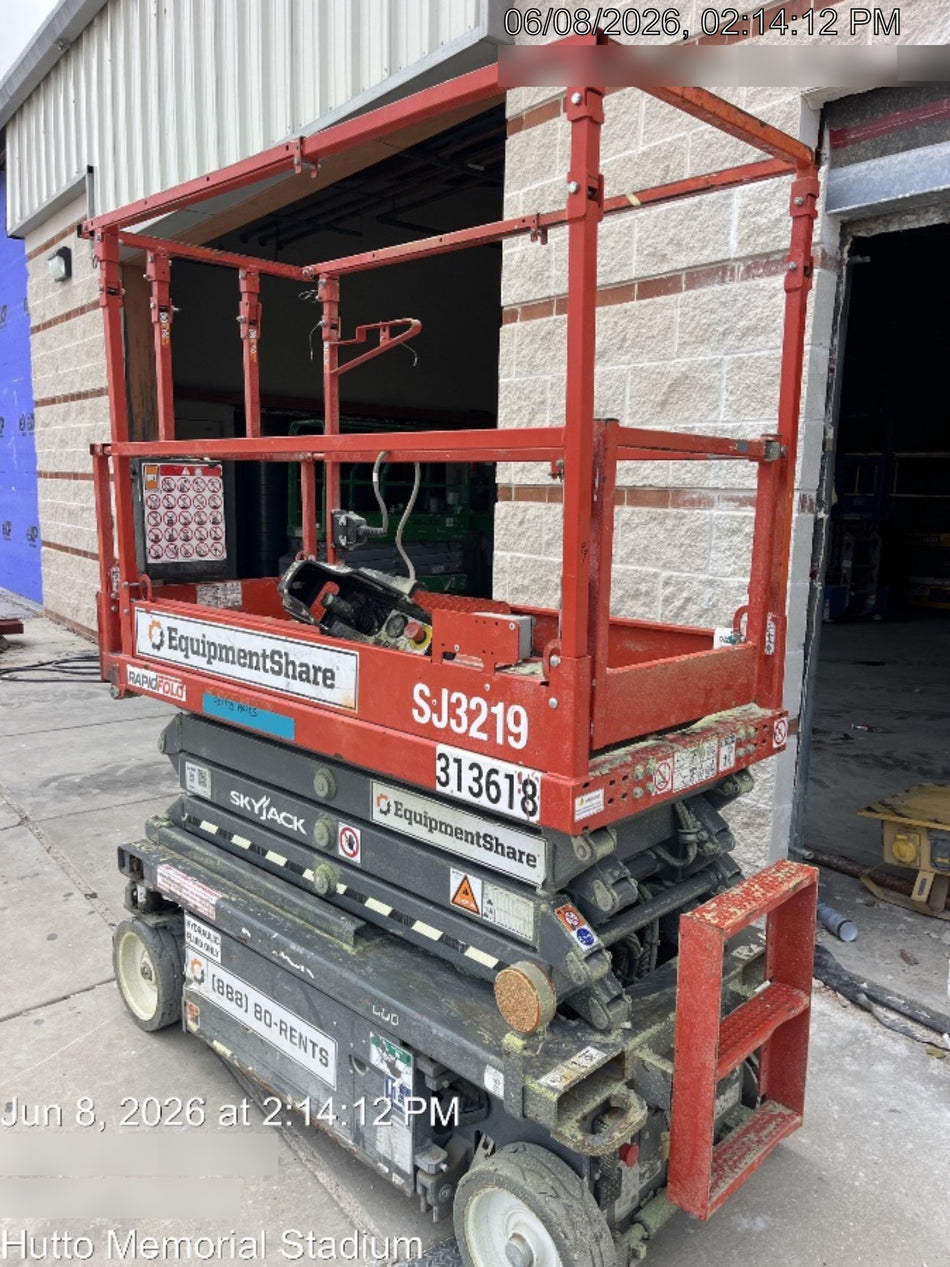 2023 SKYJACK SJ3219