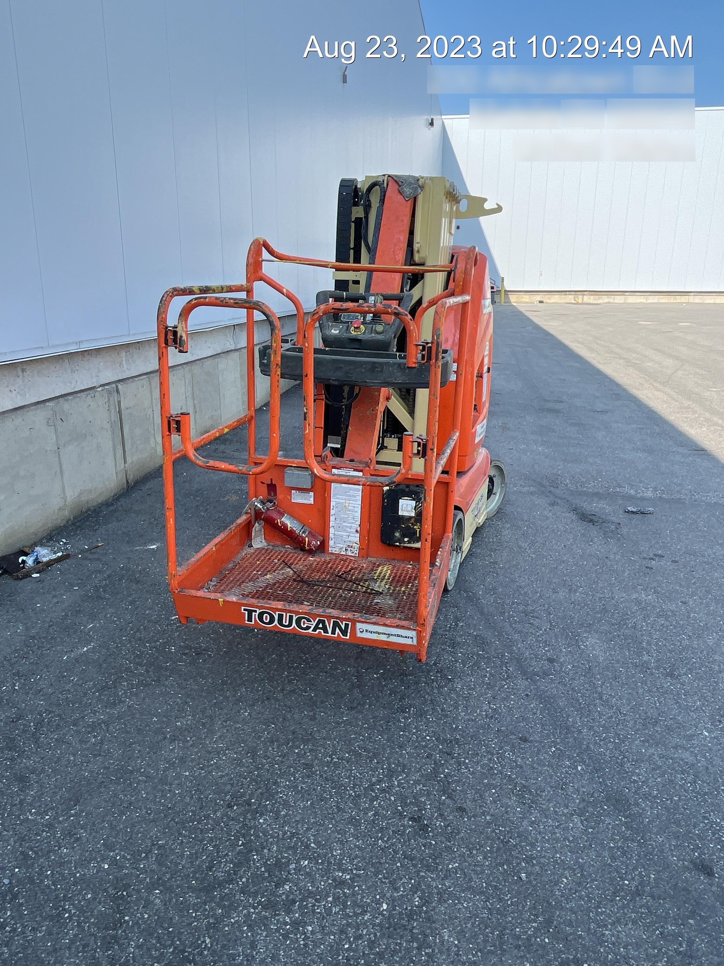 2022 JLG 26E