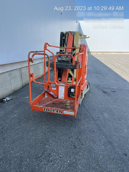 2022 JLG 26E