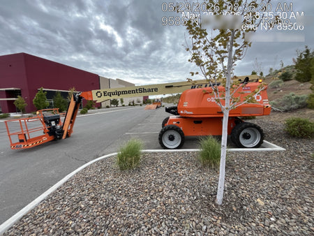 2022 JLG 660SJ