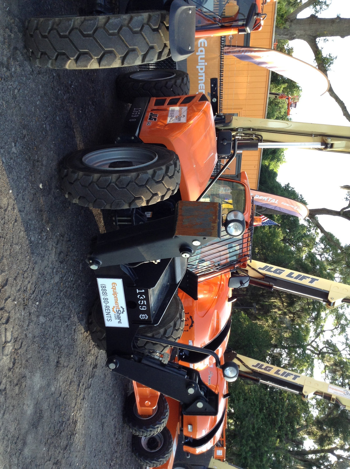 2015 JLG 642