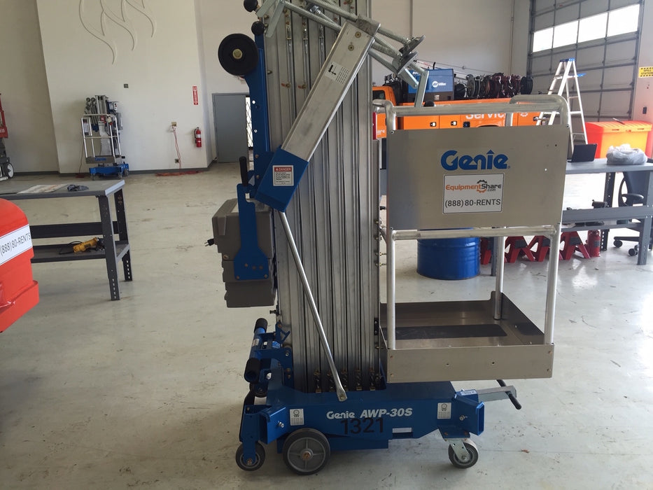 2016 GENIE AWP-30S