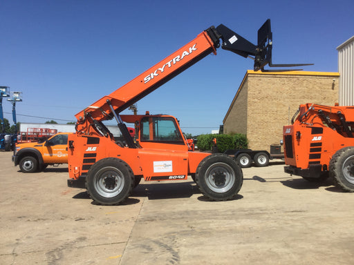 2015 SKYTRAK 6042