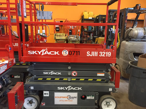 2016 Skyjack SJIII-3219 19' Electric Scissor Lift