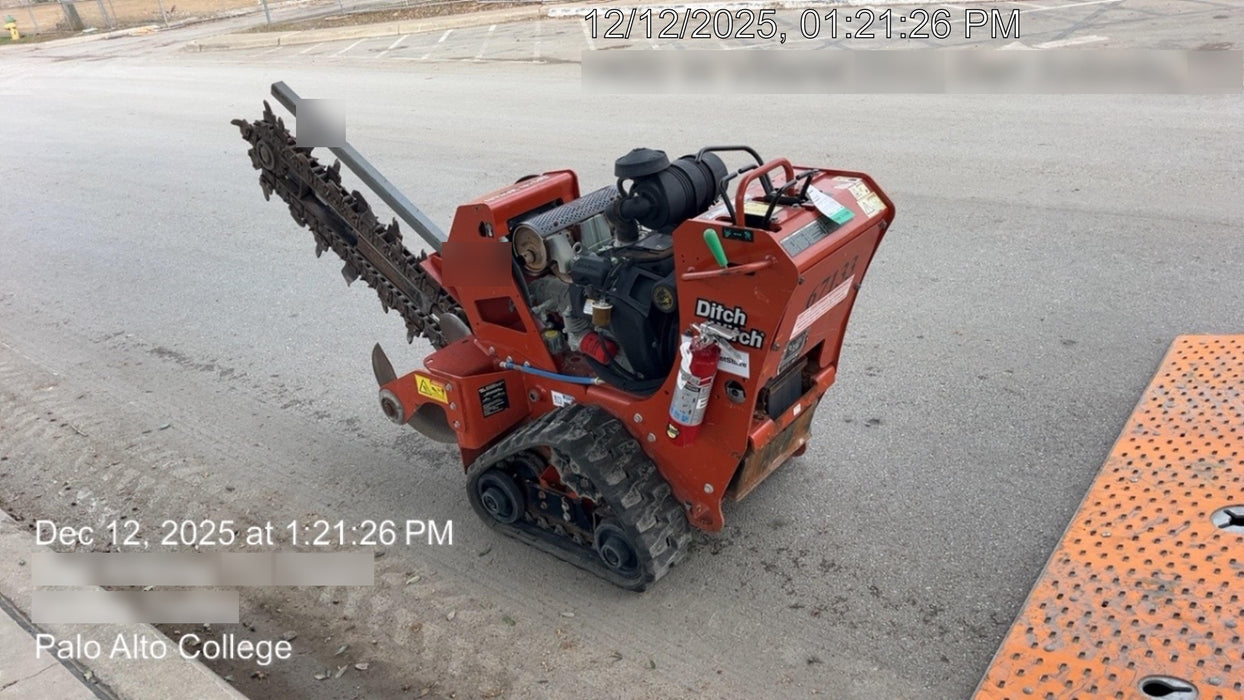 2020 DITCH WITCH C24XA