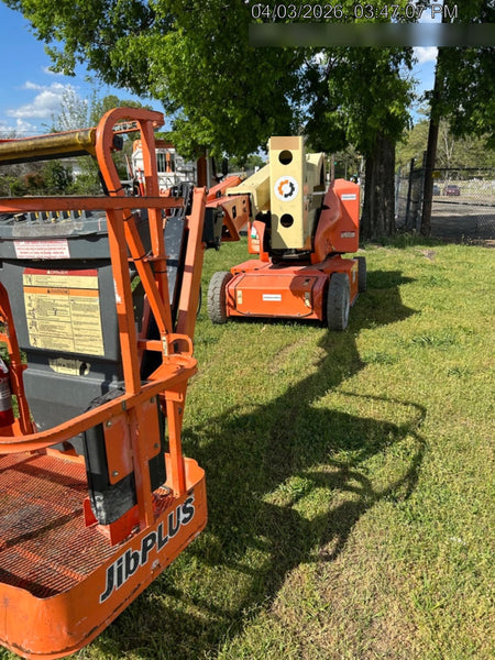 2019 JLG E400AJPN