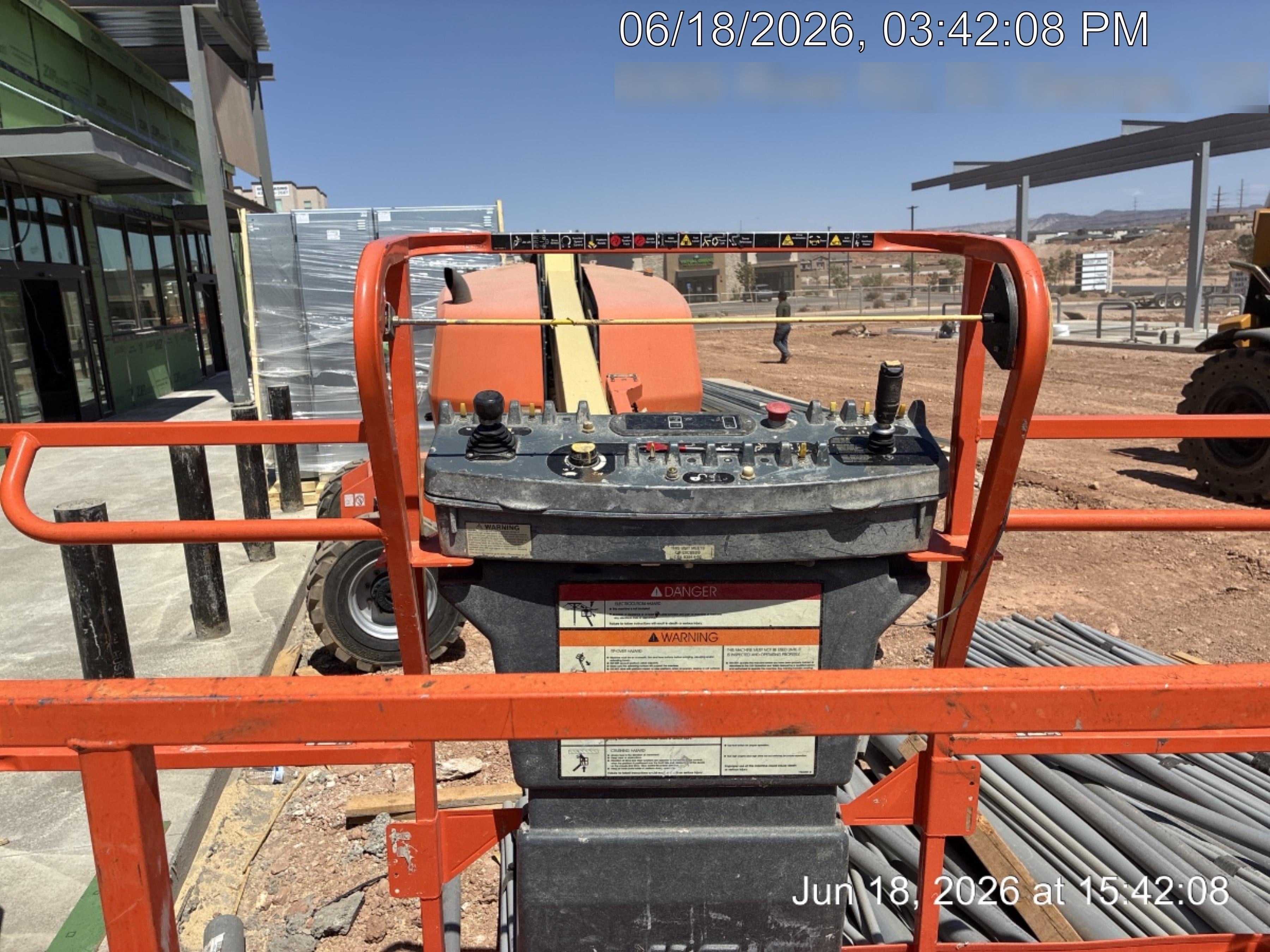 2019 JLG 400S