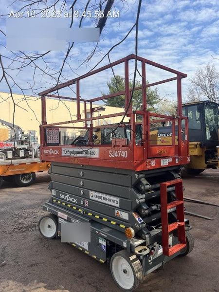 2022 SKYJACK SJ4740
