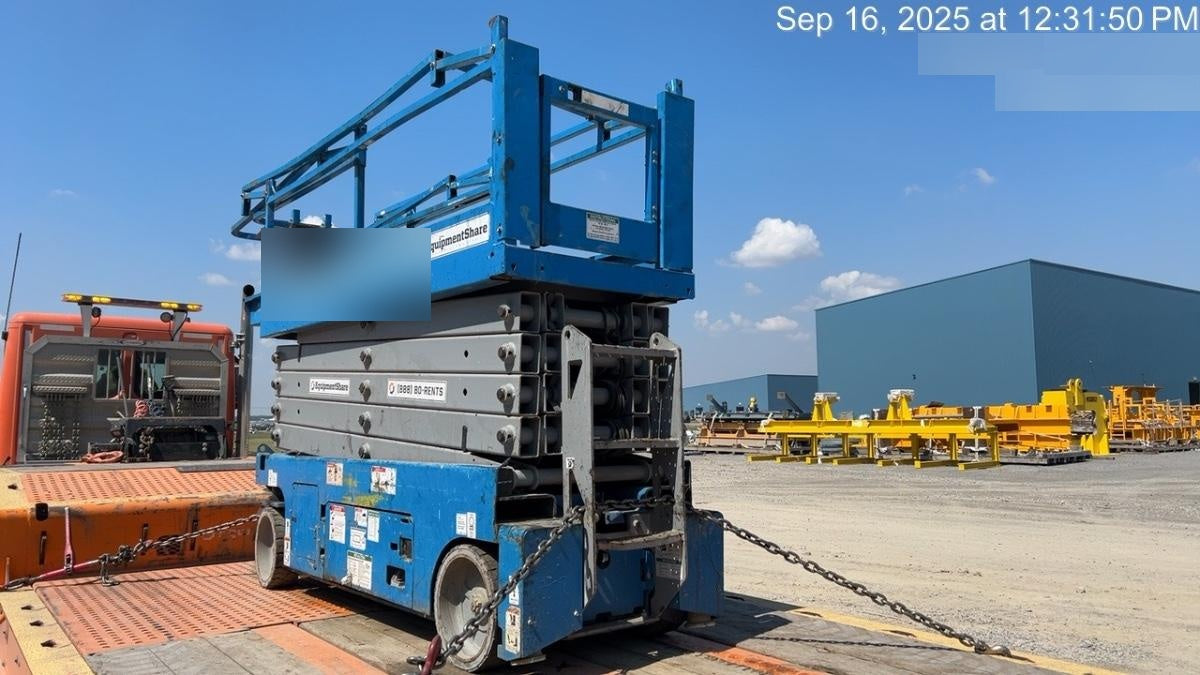 2016 Genie GS-3232 Genie 3232 Scissor Lift