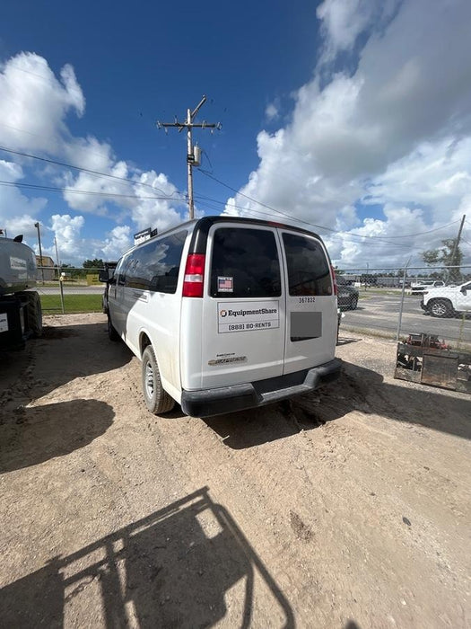 2023 CHEVROLET Express Van - Rental