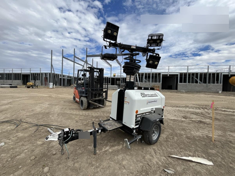 Allmand Bros. Night-Lite Pro II Allmand Night-Lite Pro II Allmand Night-Lite Pro II 8 kW Light Tower w/Kubota Engine, LED Light Package