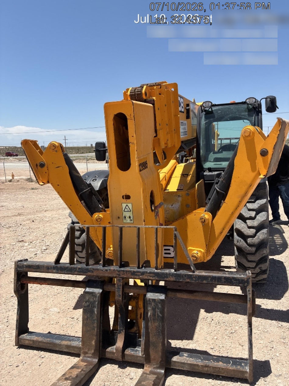 2020 JCB 512-56
