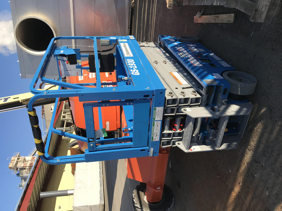 2019 Genie GS-1930 Half Height Swing Gate, 800W Inverter