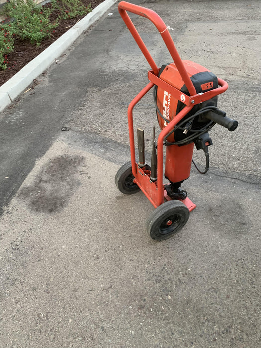 2020 HILTI TE 3000-AVR