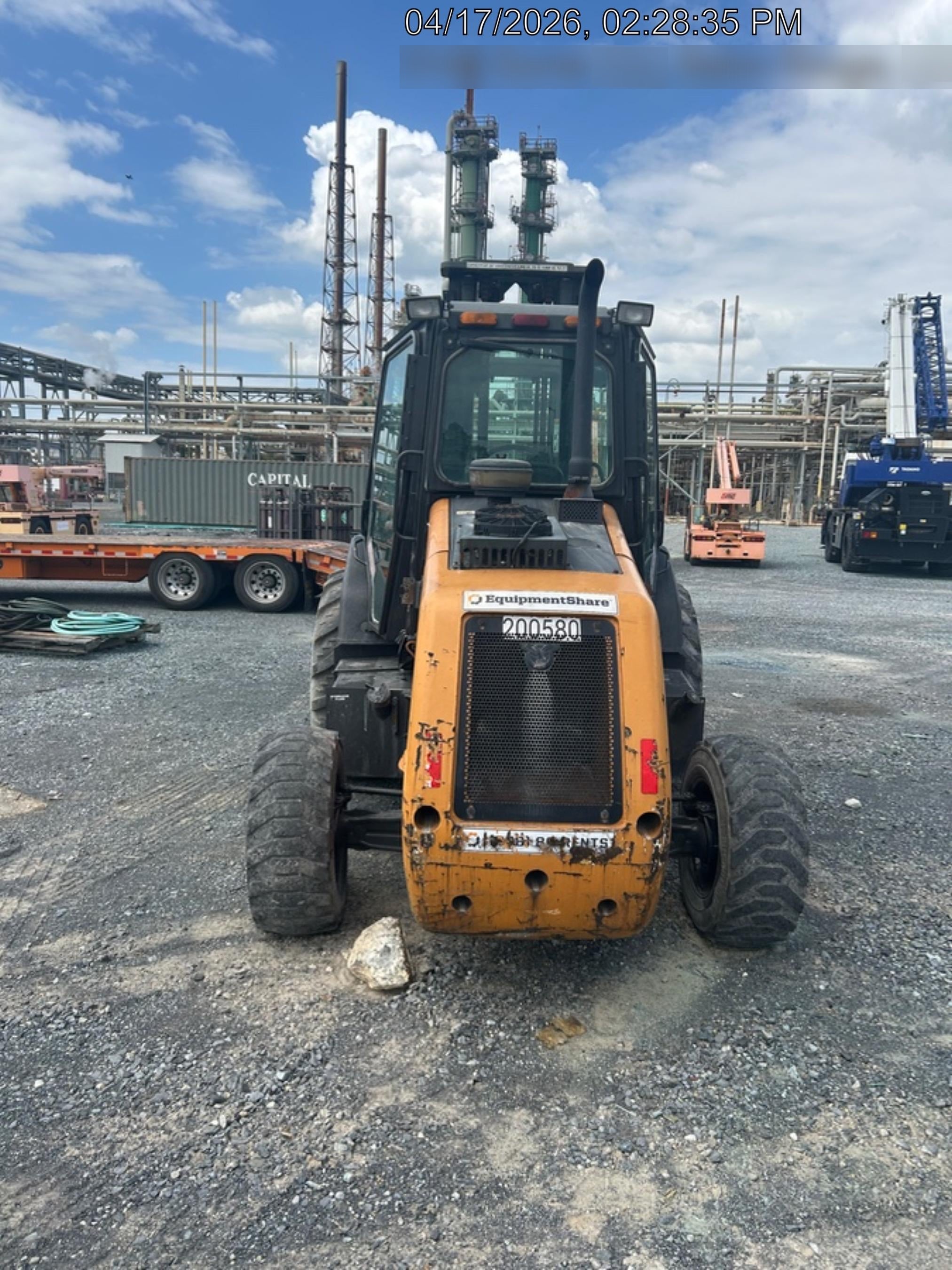 2022 CASE 588H