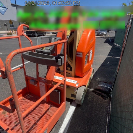2022 JLG 26E