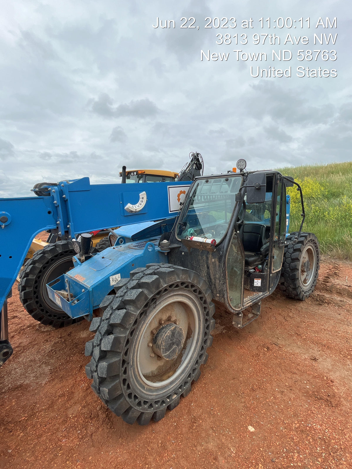 2022 GENIE GTH-844