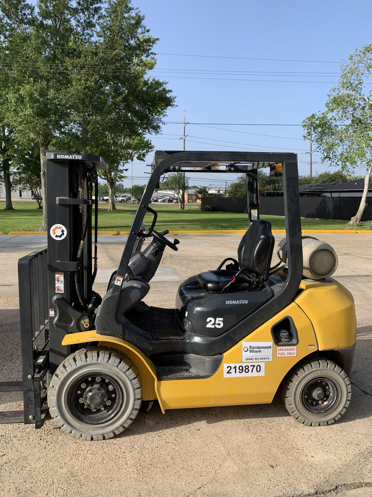 2022 KOMATSU FG25T-16