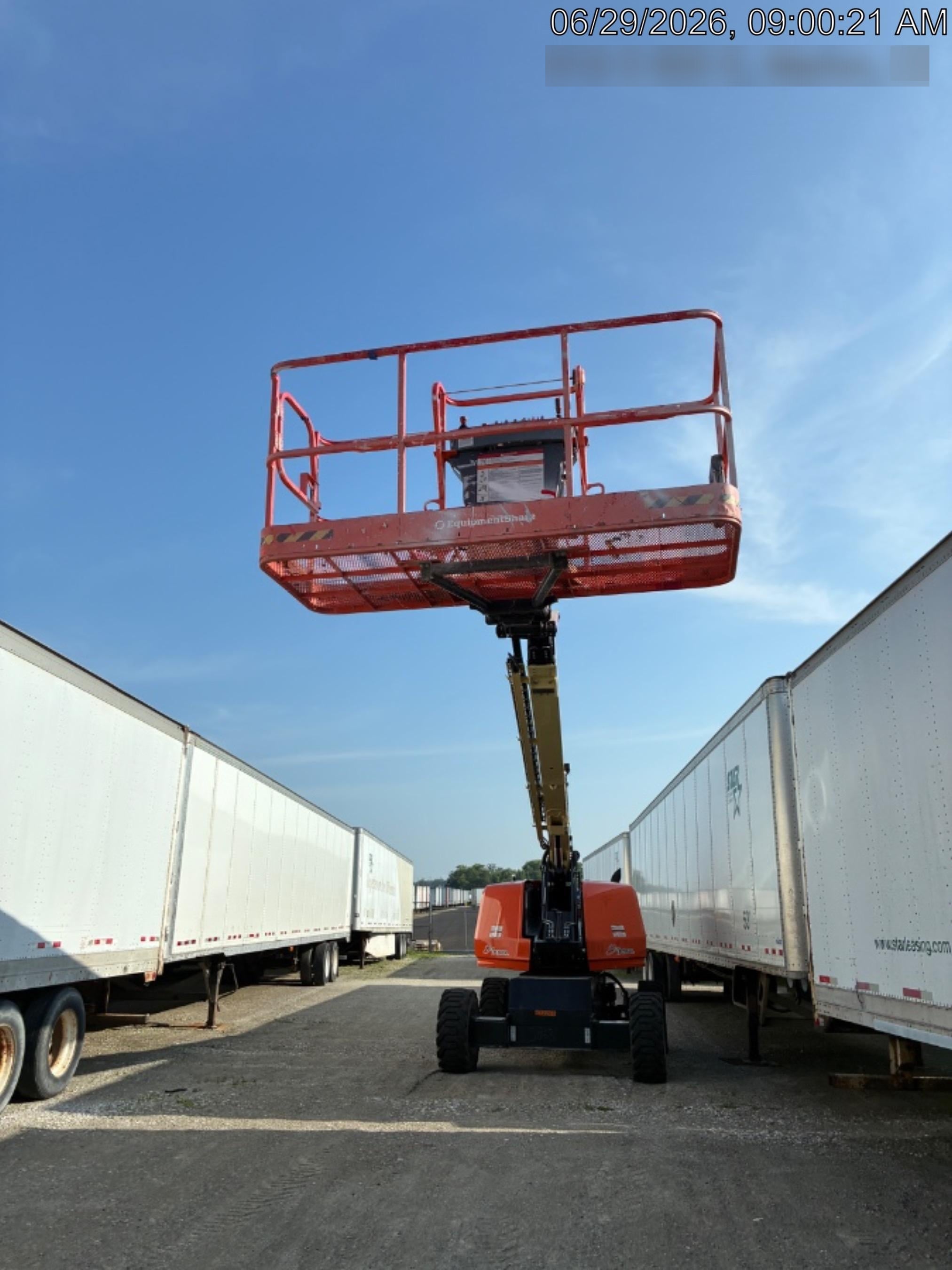 2024 JLG 660SJ