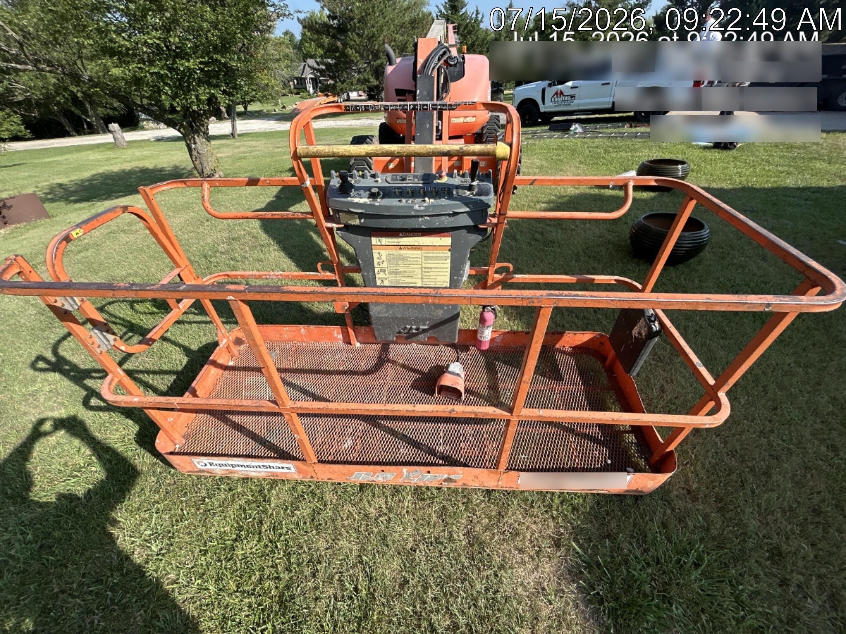 2019 JLG 600AJ
