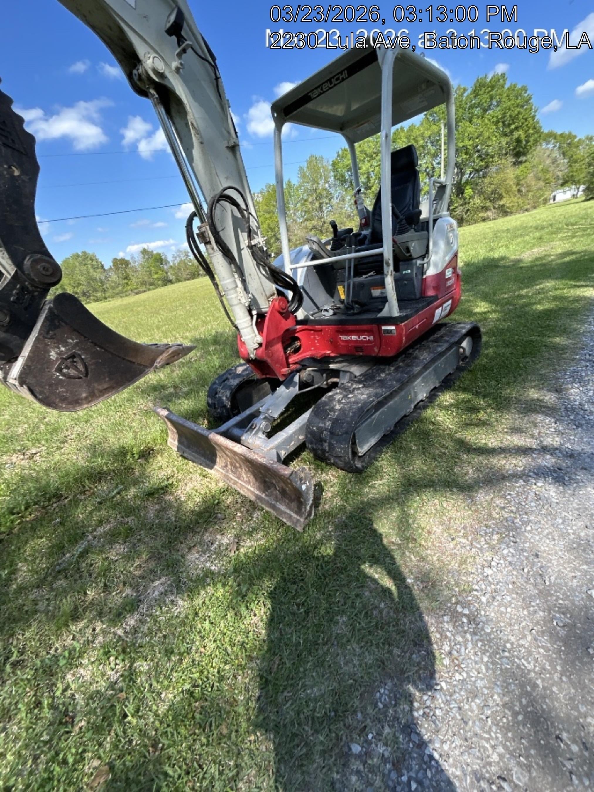 2022 TAKEUCHI TB250-2R